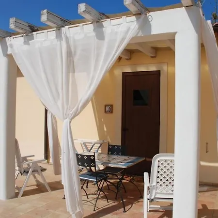 Apartment Punta Milocca Sleeps 2 Wifi T764405 Terrauzza